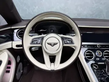 BENTLEY Continental GTC Speed First Edition V8 AKRAPOVIC