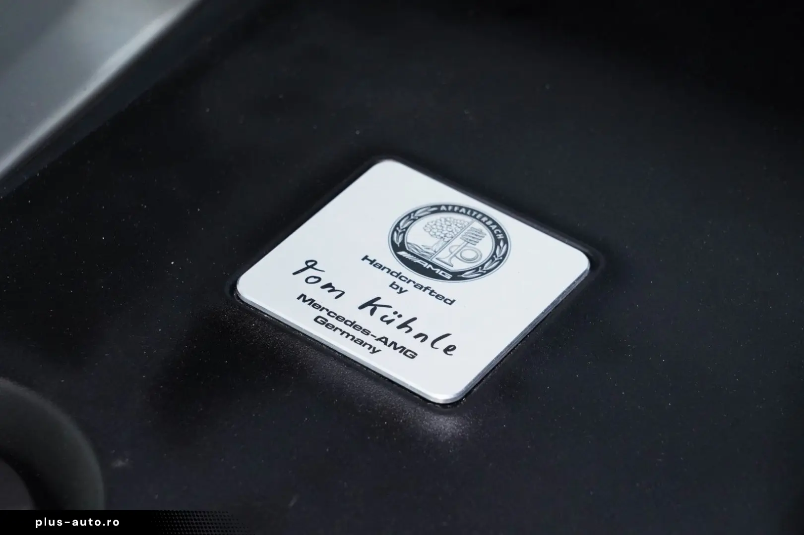 MERCEDES-BENZ GLE 63 S AMG 4M  9G AHK BURM® DISTR  PANO MMRY