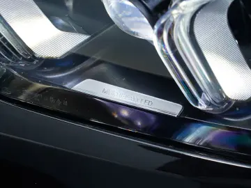 MERCEDES-BENZ GLE 63 S AMG 4M  9G AHK BURM® DISTR  PANO MMRY