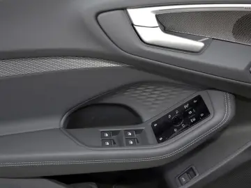 Audi A5 Avant 2.0 TFSI S Line edition one