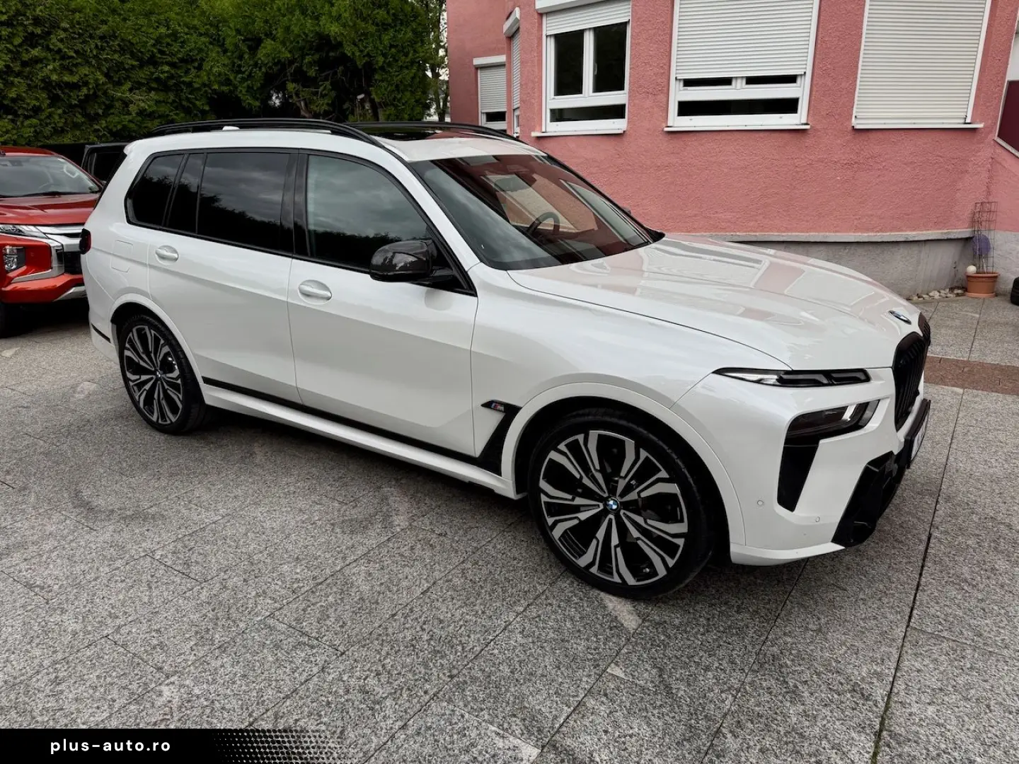 BMW X7 M60i  Sky Lounge Carbonpaket 23 Zoll 7-Sitzer