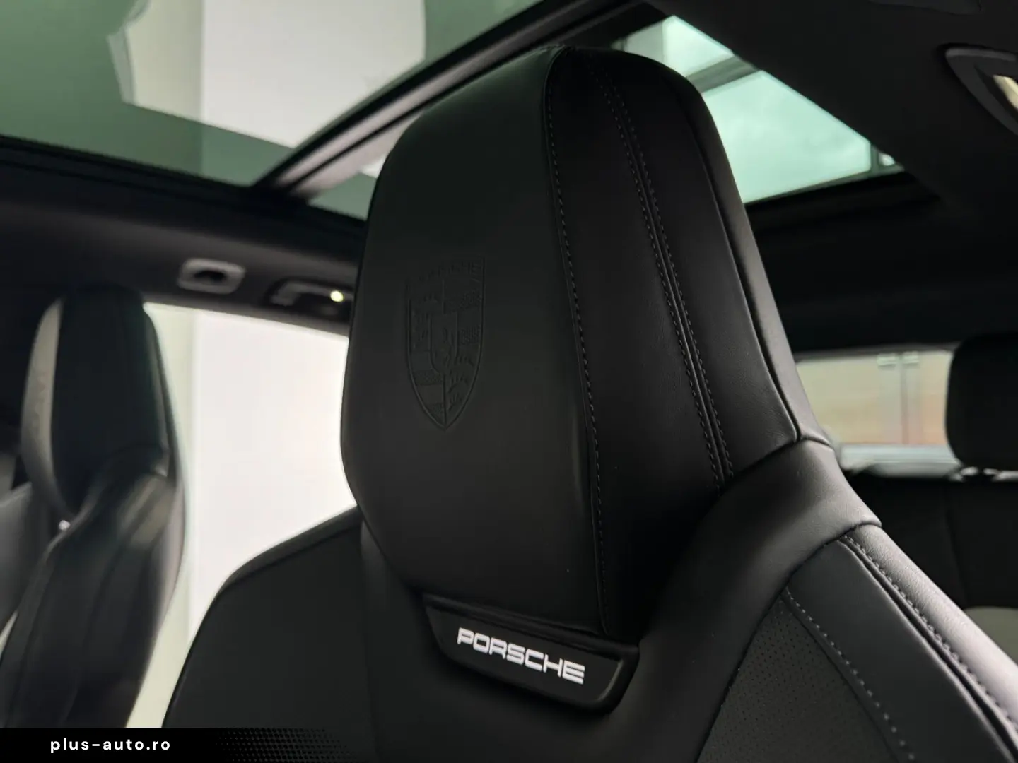 PORSCHE Macan 4 HeadUp 2xDisplay Pano ACC 22  Carbon