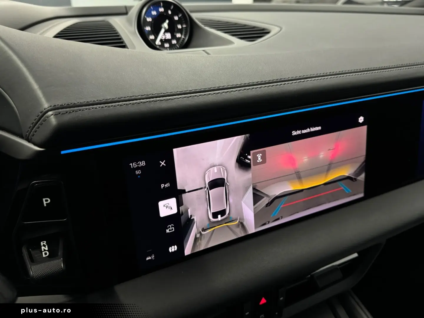 PORSCHE Macan 4 HeadUp 2xDisplay Pano ACC 22  Carbon