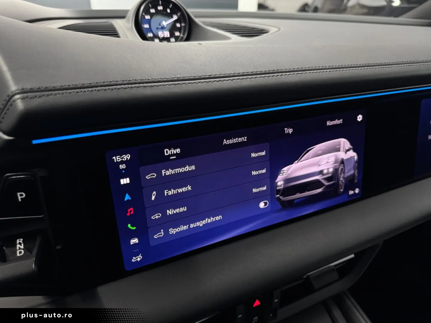 PORSCHE Macan 4 HeadUp 2xDisplay Pano ACC 22  Carbon