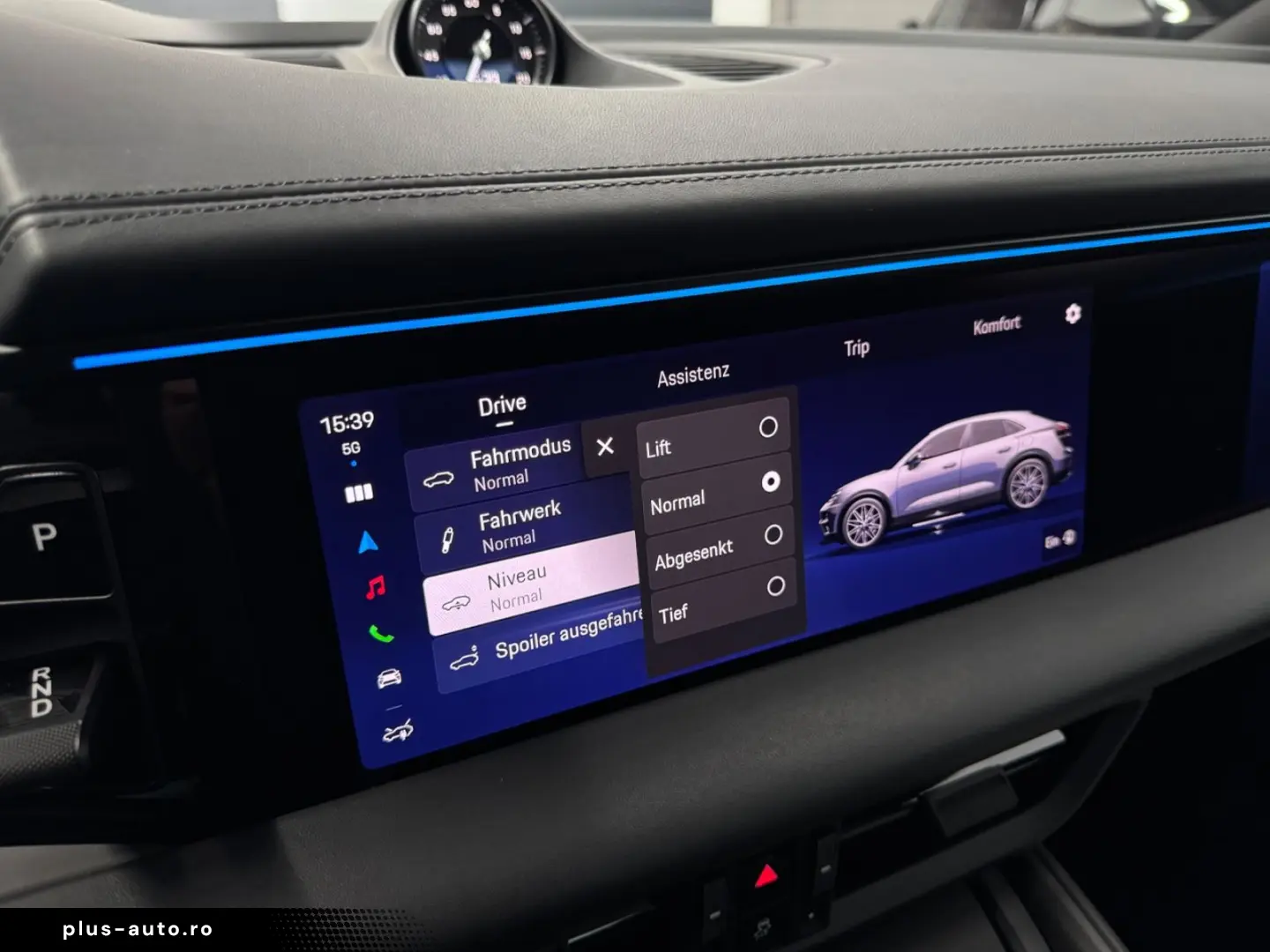 PORSCHE Macan 4 HeadUp 2xDisplay Pano ACC 22  Carbon