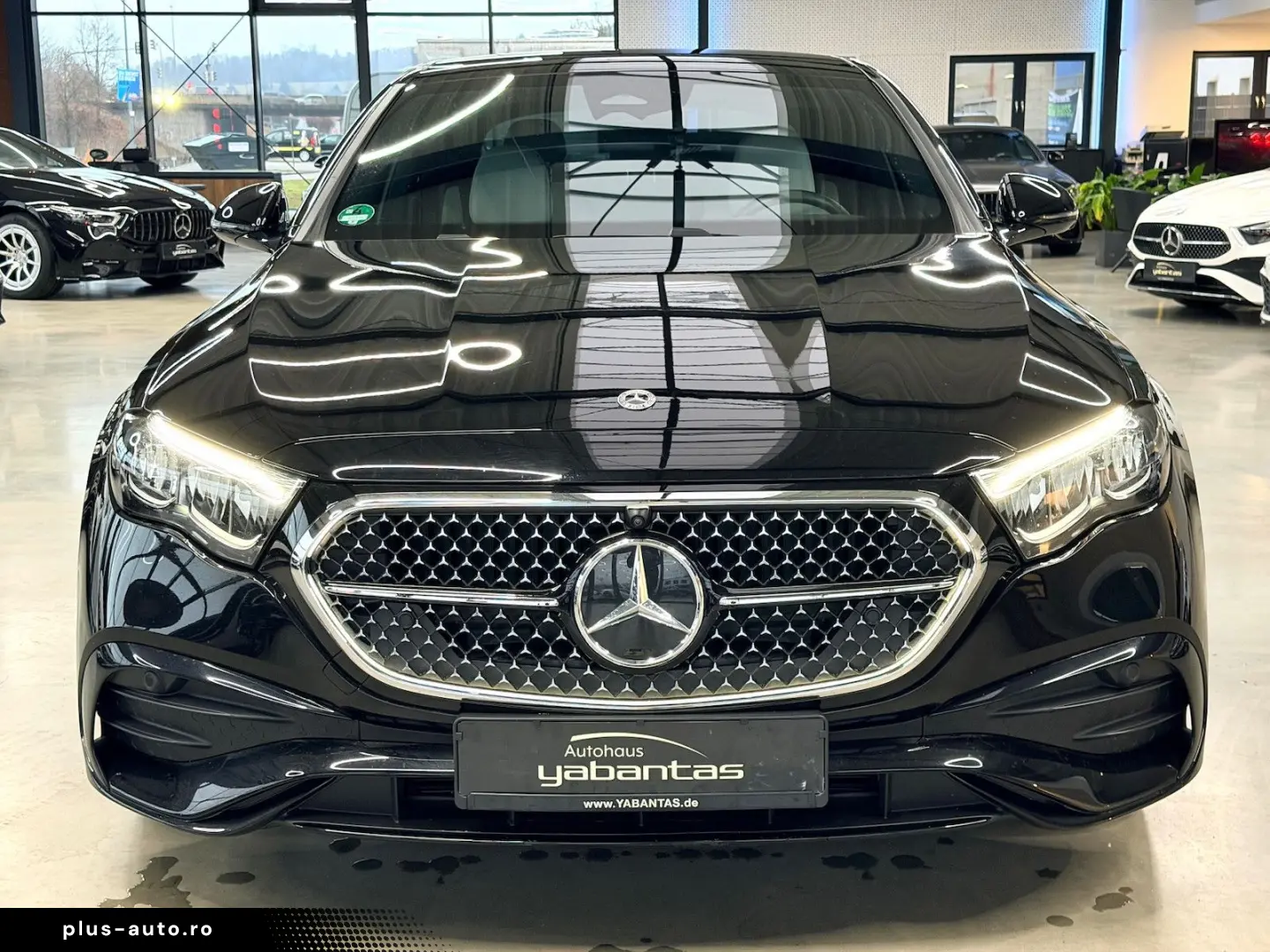 MERCEDES-BENZ E 220 d AMG Night Pano 360 -K DISTRONI&hellip;