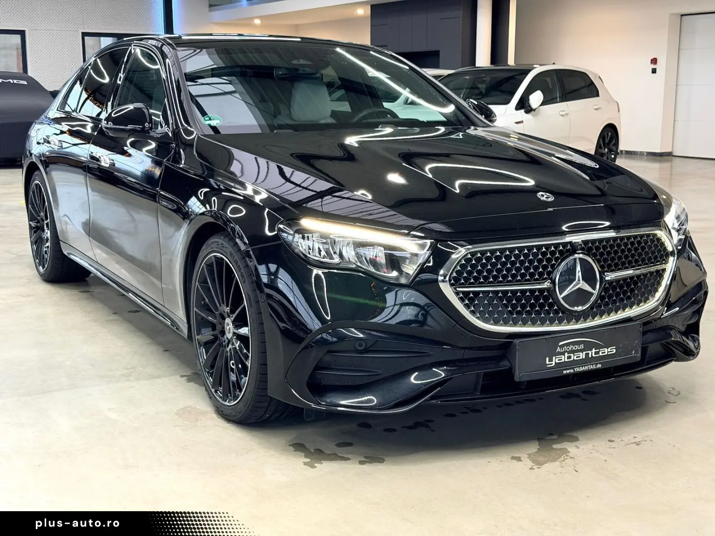 MERCEDES-BENZ E 220 d AMG Night Pano 360 -K DISTRONI&hellip;