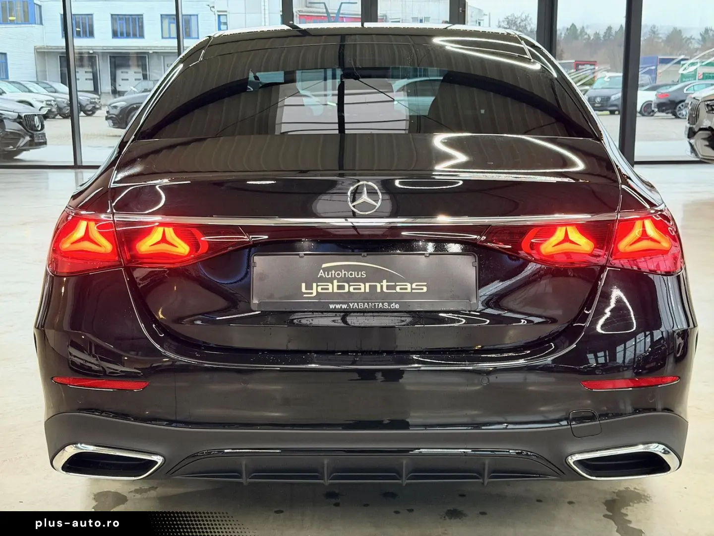 MERCEDES-BENZ E 220 d AMG Night Pano 360 -K DISTRONI&hellip;