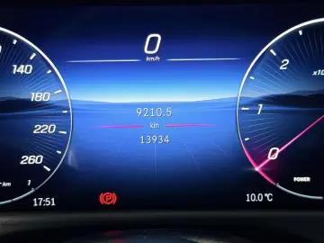 MERCEDES-BENZ E 220 d AMG Night Pano 360 -K DISTRONI&hellip;