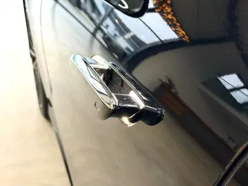 MERCEDES-BENZ E 220 d AMG Night Pano 360 -K DISTRONI&hellip;