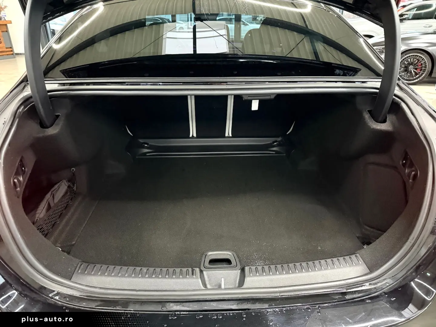 MERCEDES-BENZ E 220 d AMG Night Pano 360 -K DISTRONI&hellip;