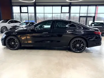 MERCEDES-BENZ E 220 d AMG Night Pano 360 -K DISTRONI&hellip;