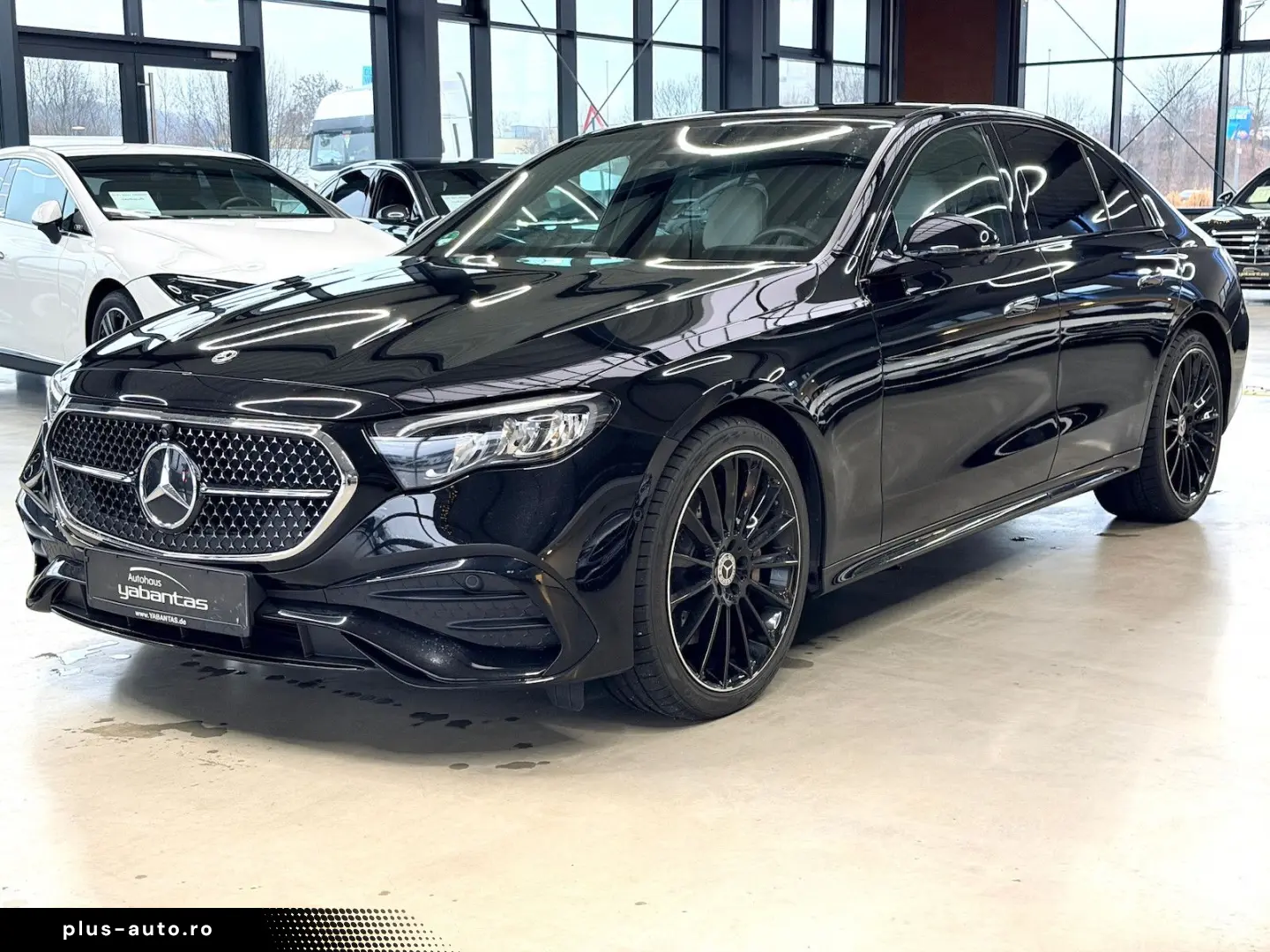 MERCEDES-BENZ E 220 d AMG Night Pano 360 -K DISTRONI&hellip;