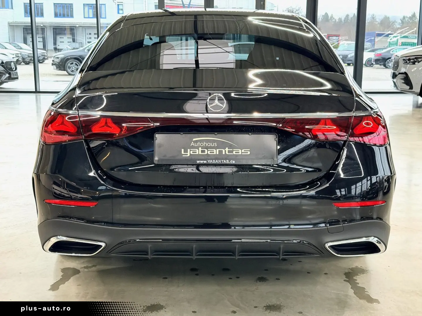 MERCEDES-BENZ E 220 d AMG Night Pano 360 -K DISTRONI&hellip;