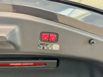 MERCEDES-BENZ CLE Coupe 450 4M AMG Premium Pano DIST&hellip;