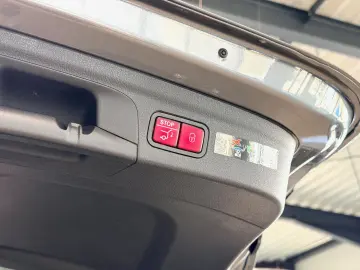 MERCEDES-BENZ GLE 350 de 4M AMG Night Pano AHK AIRMA&hellip;