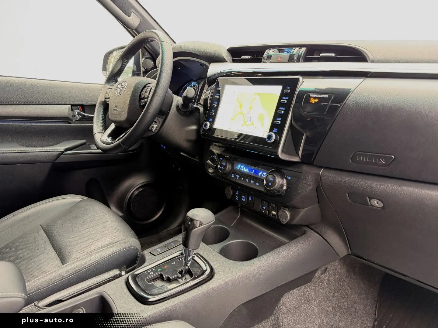 TOYOTA Hilux 2.8 D4-D INVINCIBLE AHK Rollo Assistenz