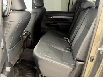 TOYOTA Hilux 2.8 D4-D INVINCIBLE AHK Rollo Assistenz