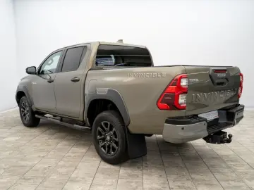 TOYOTA Hilux 2.8 D4-D INVINCIBLE AHK Rollo Assistenz