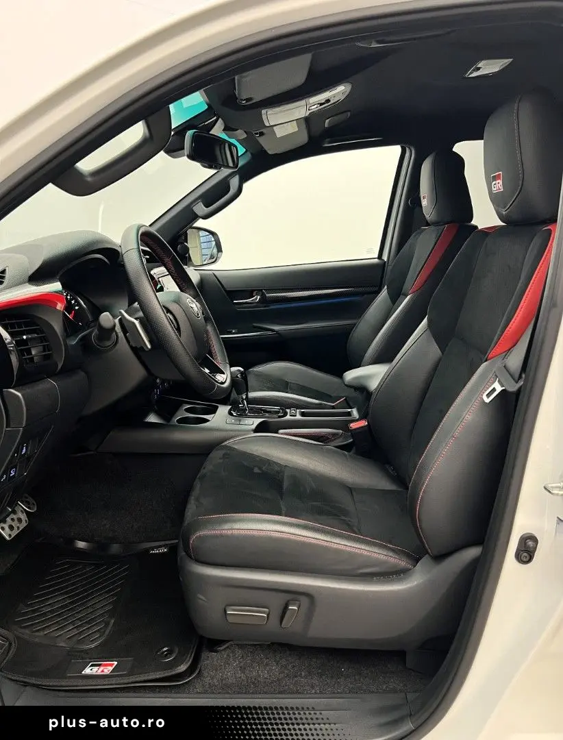 TOYOTA Hilux 2.8 D4-D GR Sport  Rollo AHK