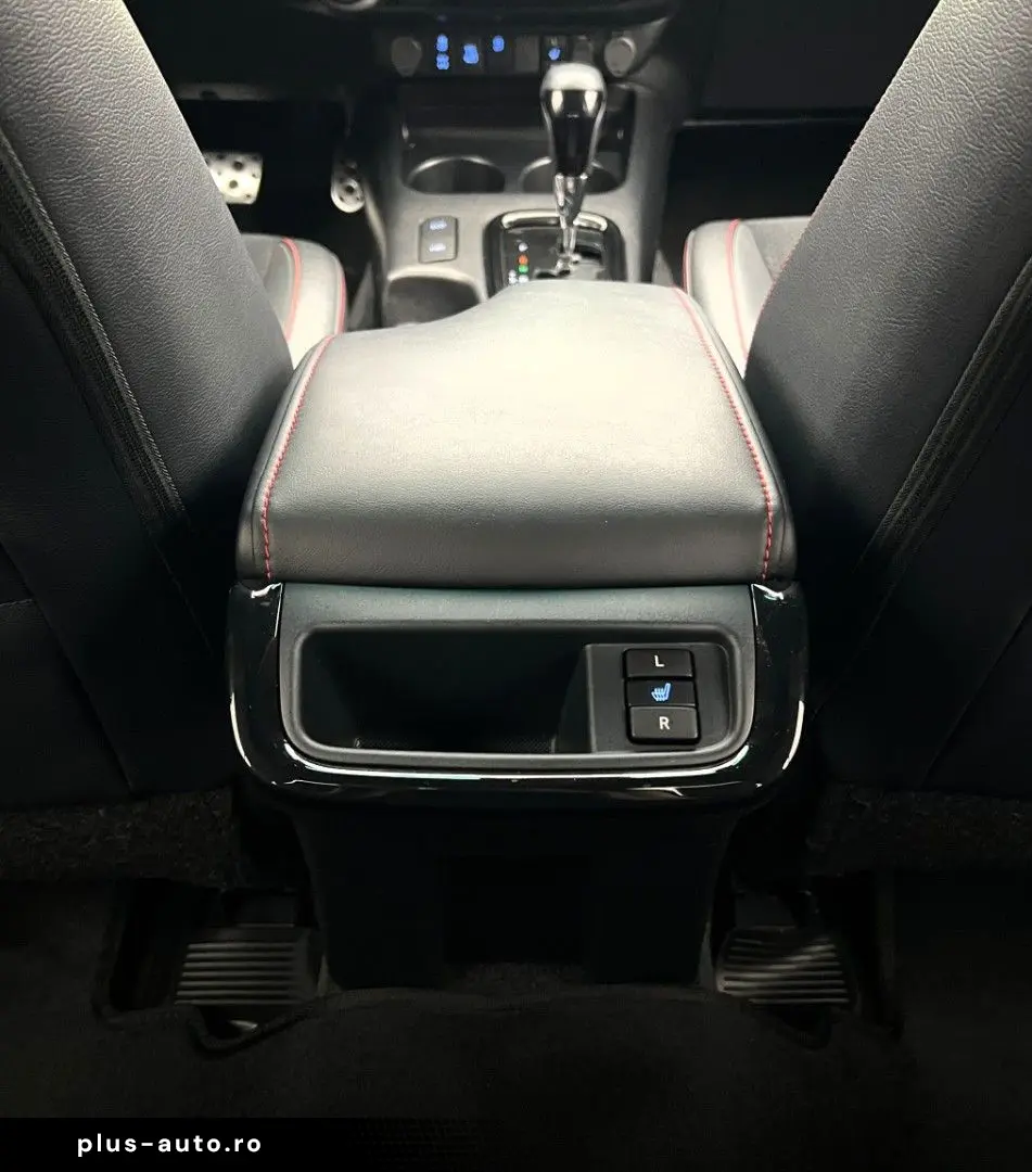 TOYOTA Hilux 2.8 D4-D GR Sport  Rollo AHK