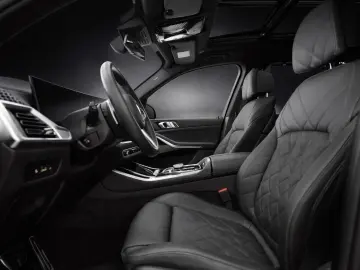 BMW X5 xDrive30d 3x M SPORT PANO ICONIC INDIVIDUAL