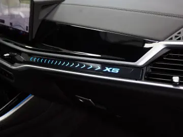 BMW X5 xDrive30d 3x M SPORT PANO ICONIC INDIVIDUAL