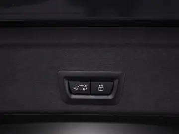 BMW X6 xDrive40d 3x M SPORT PANO ICONIC INDIVIDUAL