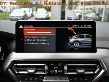 BMW X4 xDr30d  UVP 92.400€ ACC AHK STHZG INDIVIDUAL