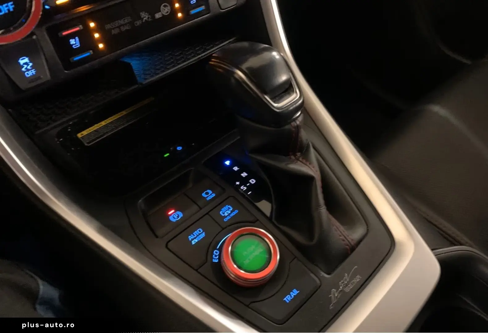 TOYOTA RAV4 Plug-Hybrid 4x4