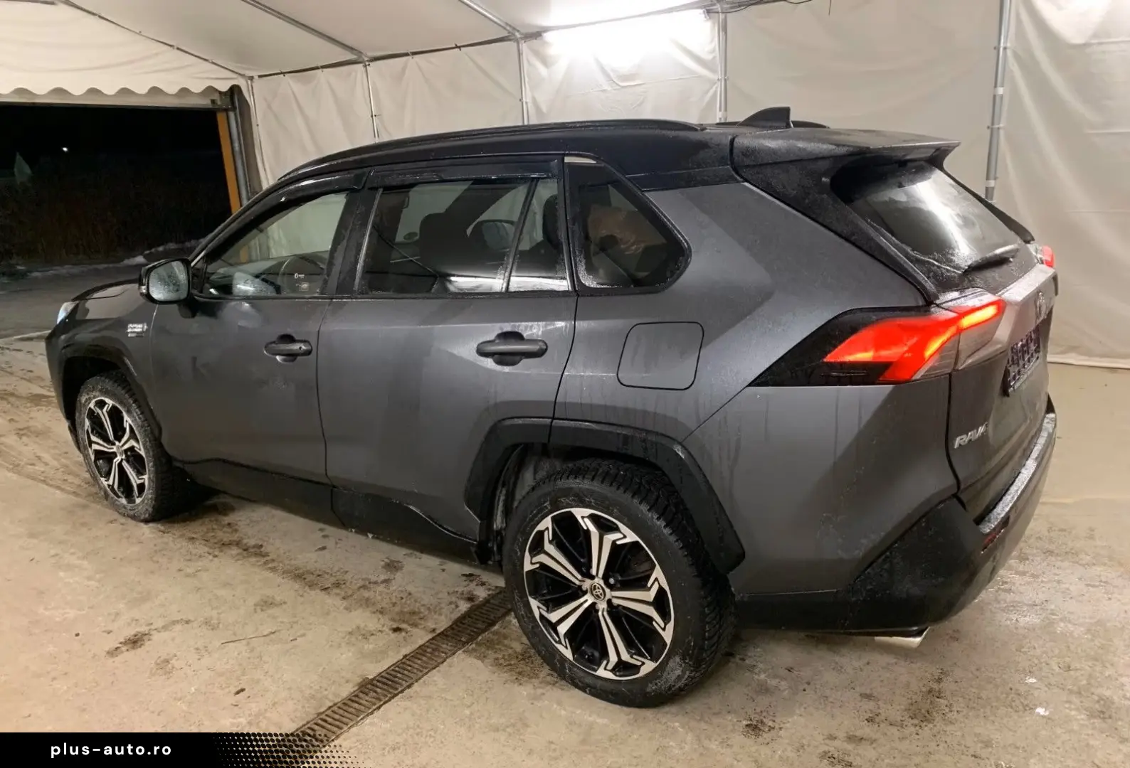 TOYOTA RAV4 Plug-Hybrid 4x4