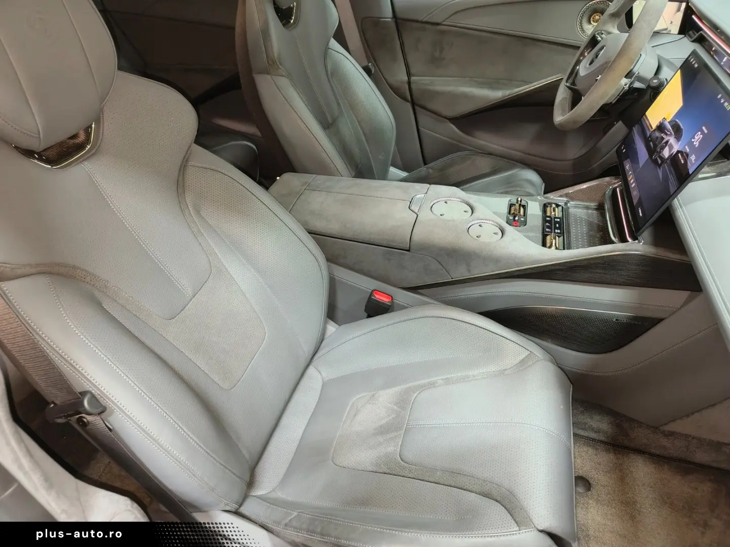 LOTUS Eletre R Carbonpaket Glasdach KEF HUD Aero 23