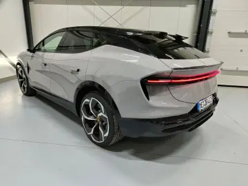 LOTUS Eletre R Carbonpaket Glasdach KEF HUD Aero 23