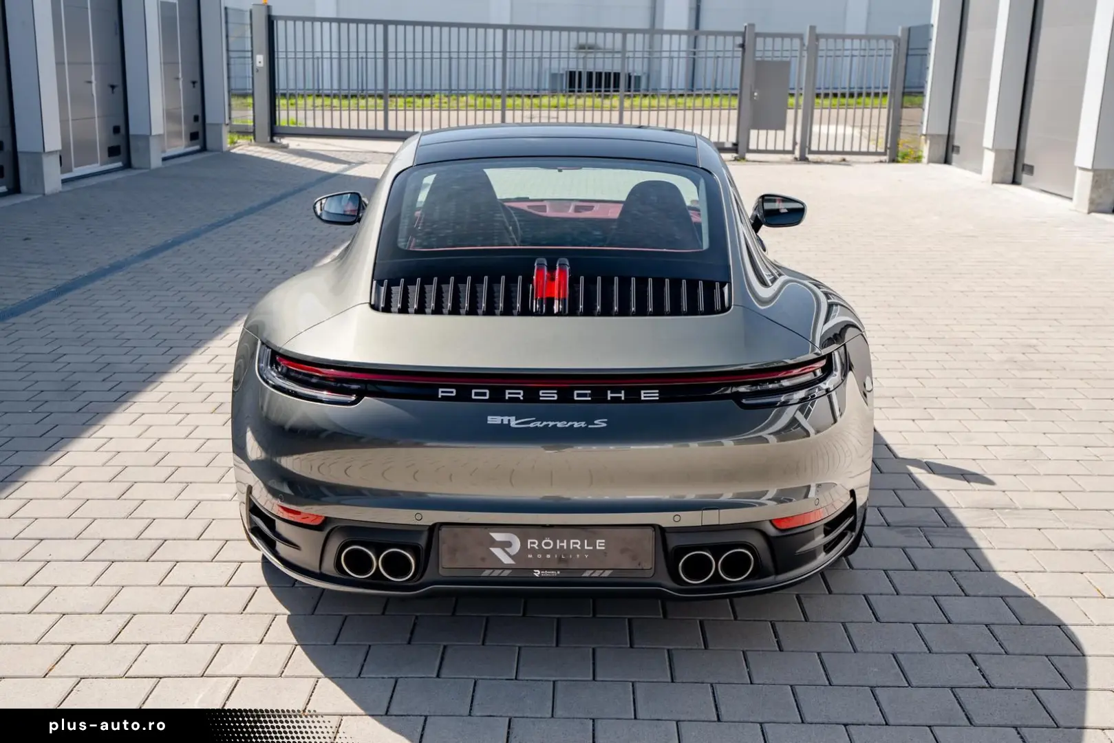 PORSCHE 992 Carrera S   1. Hand   14-Weg   Bose   SHD