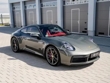 PORSCHE 992 Carrera S   1. Hand   14-Weg   Bose   SHD