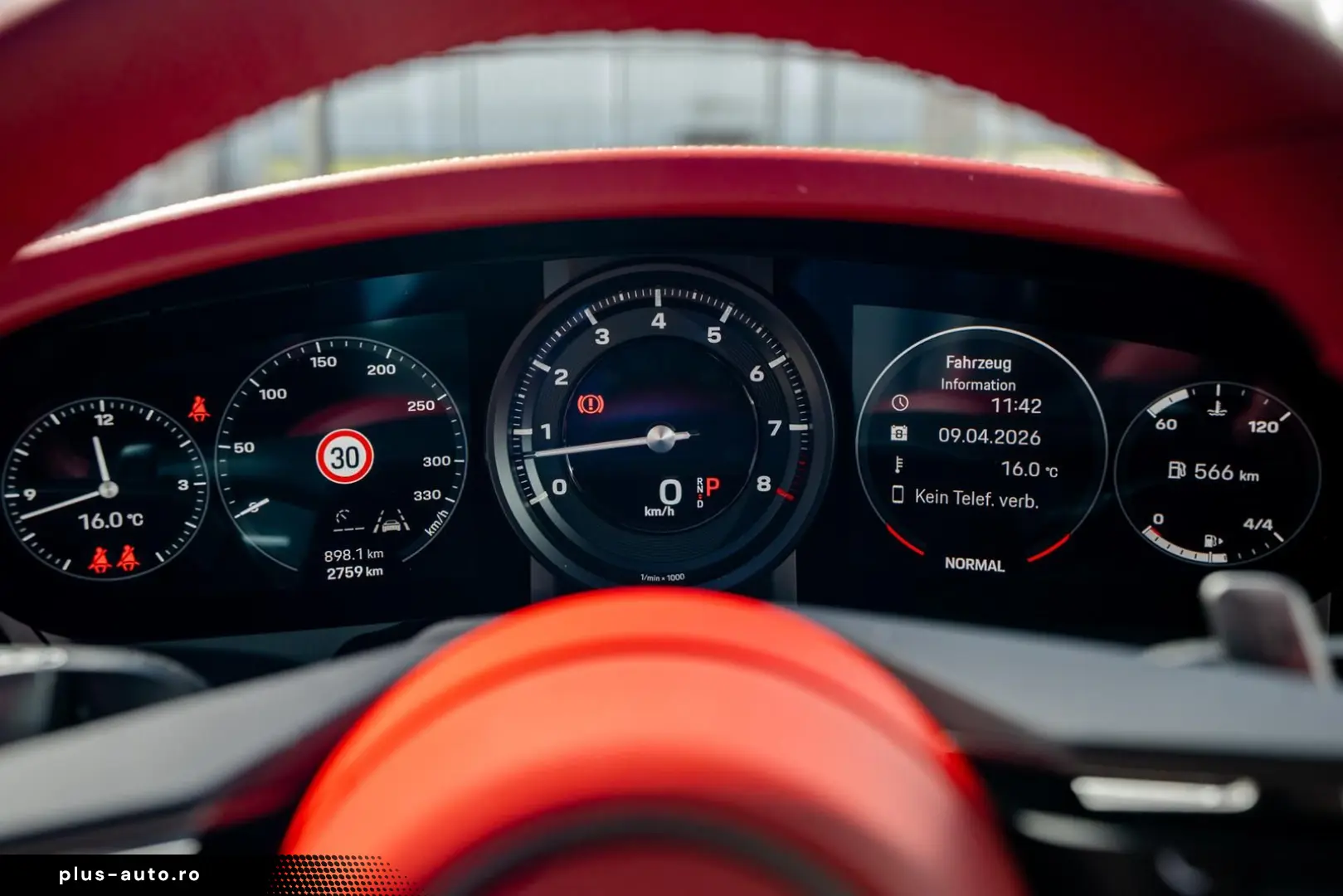 PORSCHE 992 Carrera S   1. Hand   14-Weg   Bose   SHD