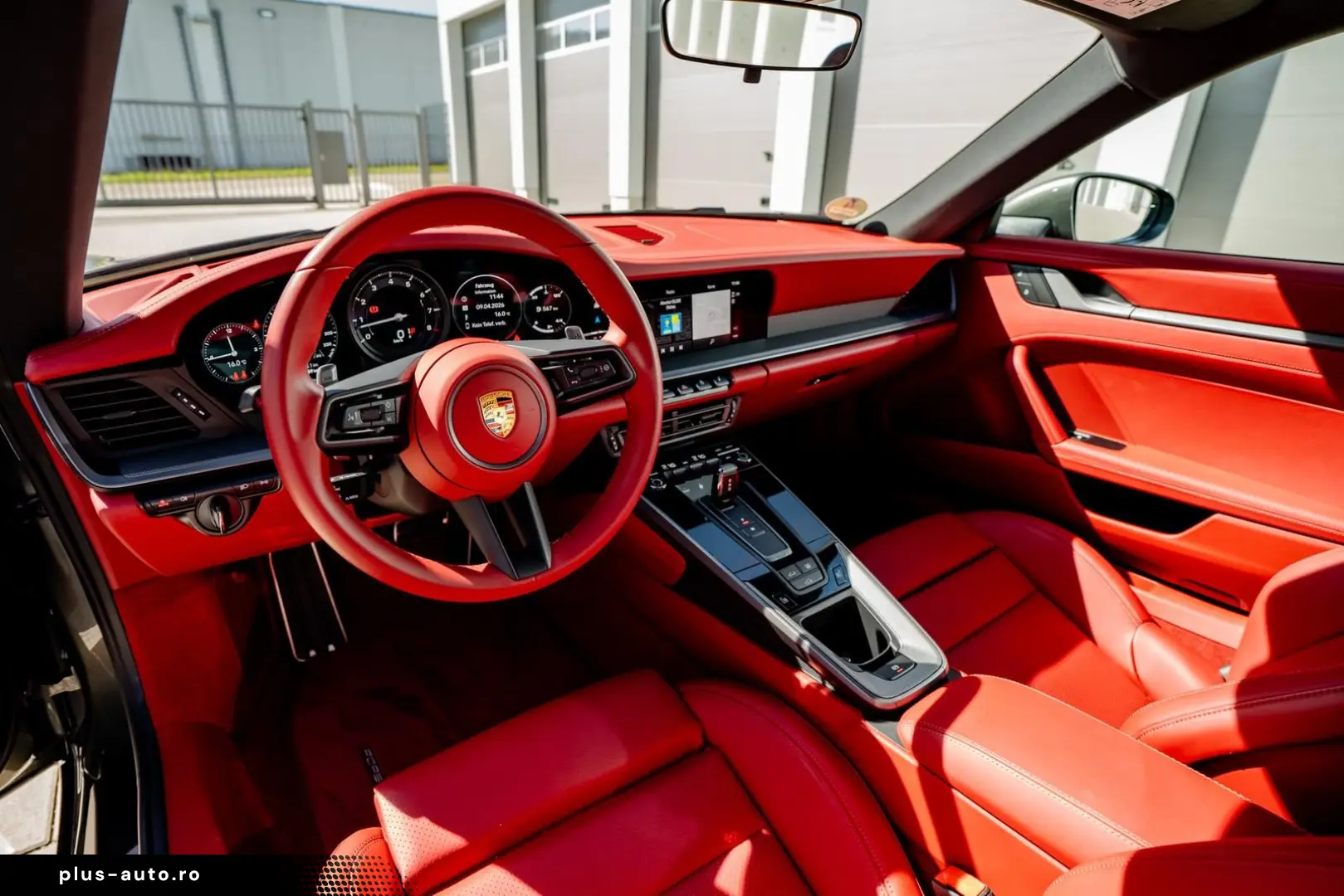 PORSCHE 992 Carrera S   1. Hand   14-Weg   Bose   SHD