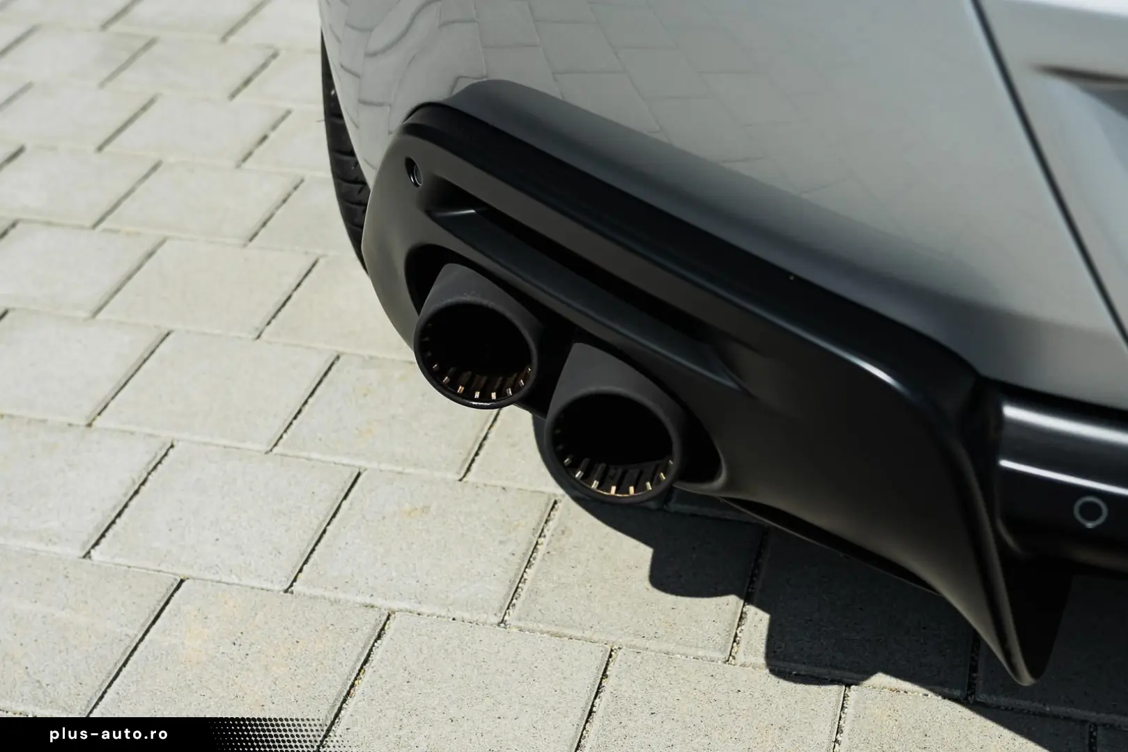 FERRARI Roma   Daytona   JBL   Matrix   360