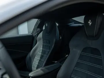 FERRARI Roma   Daytona   JBL   Matrix   360