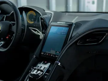 FERRARI Roma   Daytona   JBL   Matrix   360