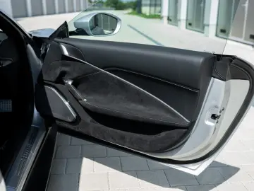 FERRARI Roma   Daytona   JBL   Matrix   360