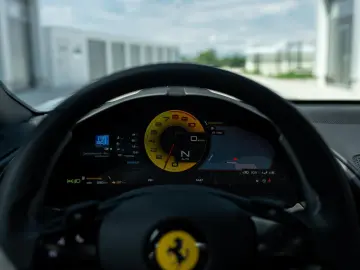 FERRARI Roma   Daytona   JBL   Matrix   360