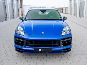 PORSCHE Cayenne Turbo GT   PTS Nogaroblau   1. Hand
