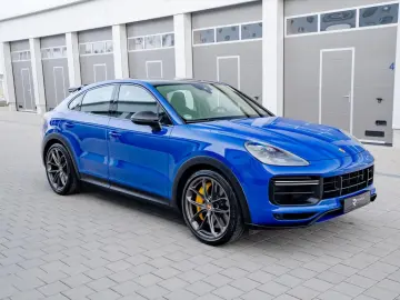 PORSCHE Cayenne Turbo GT   PTS Nogaroblau   1. Hand