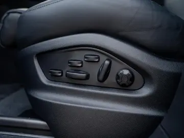 PORSCHE Cayenne Turbo GT   PTS Nogaroblau   1. Hand