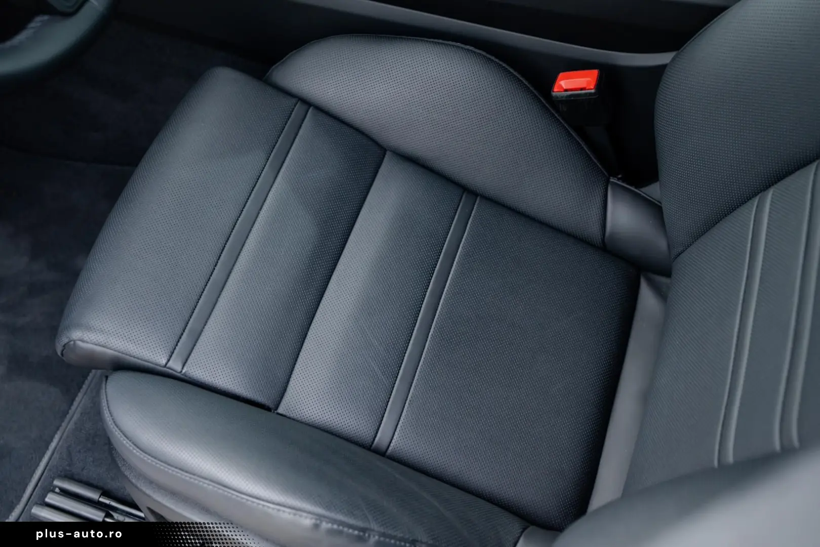 PORSCHE Cayenne Turbo GT   PTS Nogaroblau   1. Hand