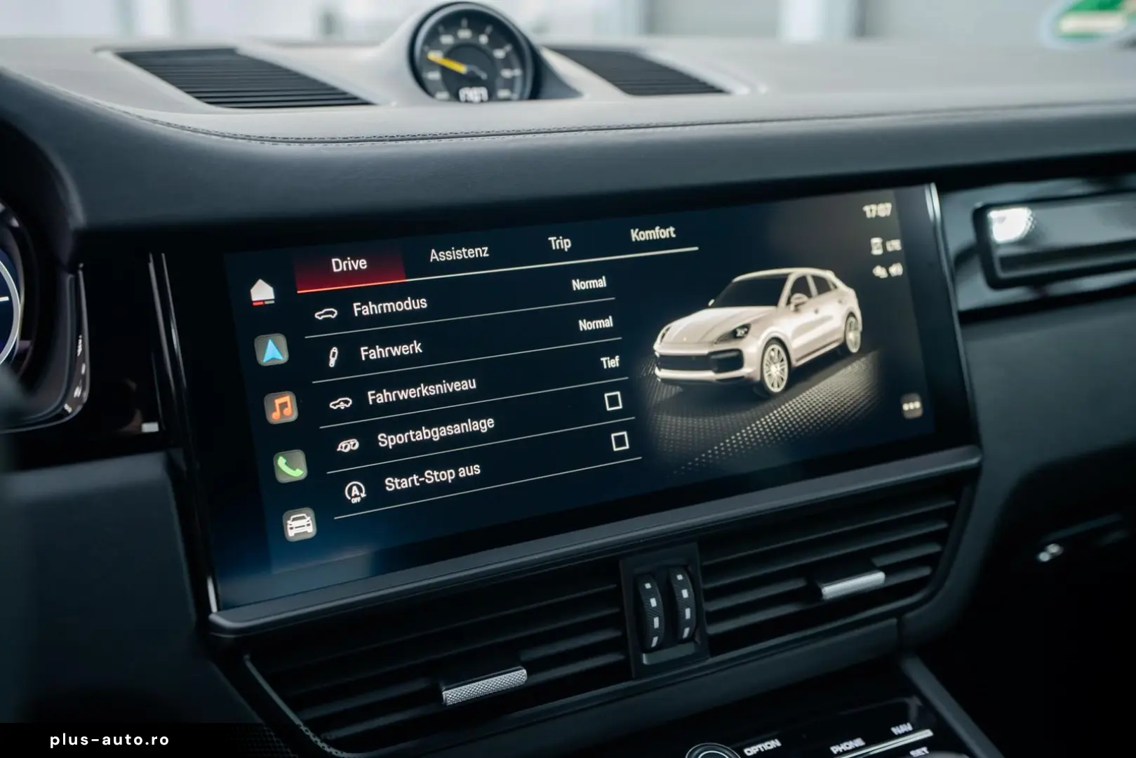 PORSCHE Cayenne Turbo GT   PTS Nogaroblau   1. Hand