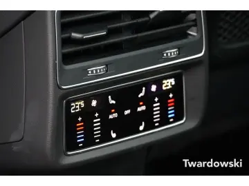 AUDI Q8 S line Pano HUD Matrix 23'' B&O AH&hellip;