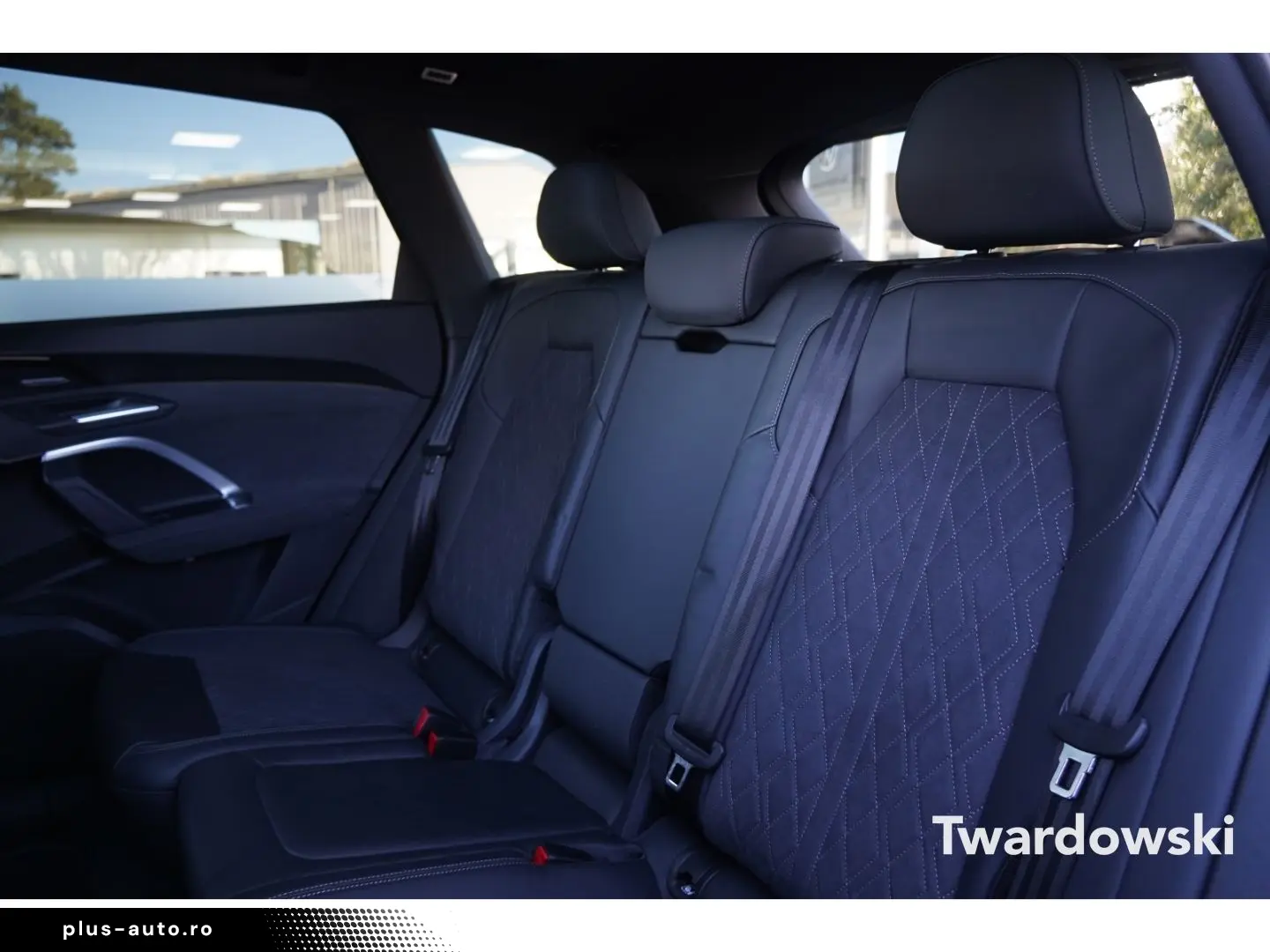 AUDI Q5 NEUES MODELL Pano AHK HUD ACC Tech Plus 21&a&hellip;