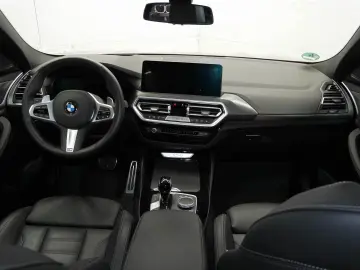 BMW X4 xDrive20i